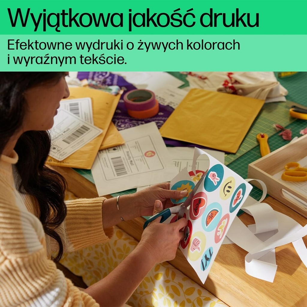 0196188530313_S9159263_P60